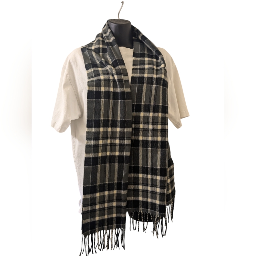 Burberrys Plaid Nova Check Scarf with Fringe *Vintage* - Picture 1 of 9